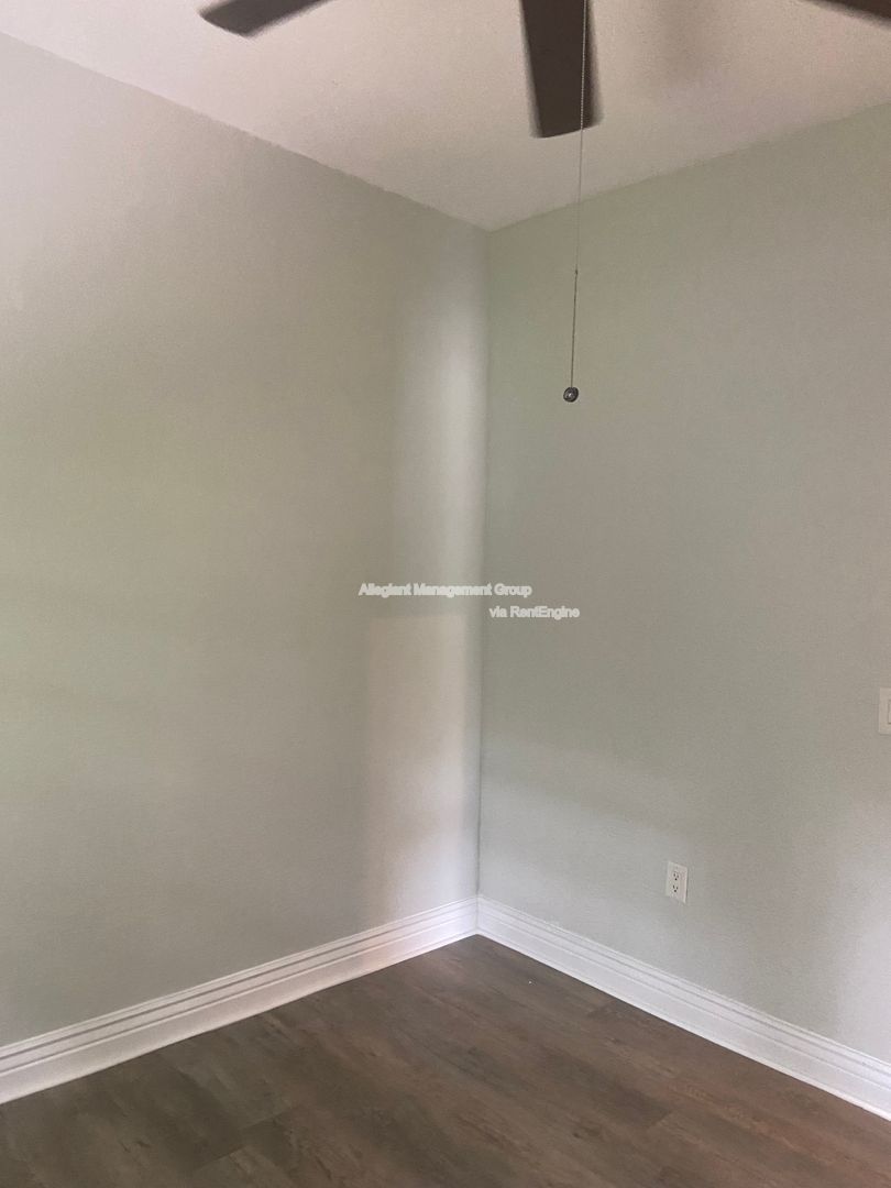 Available Now! 1/1 apartment conveniently located in Downtown Kissimmee property image