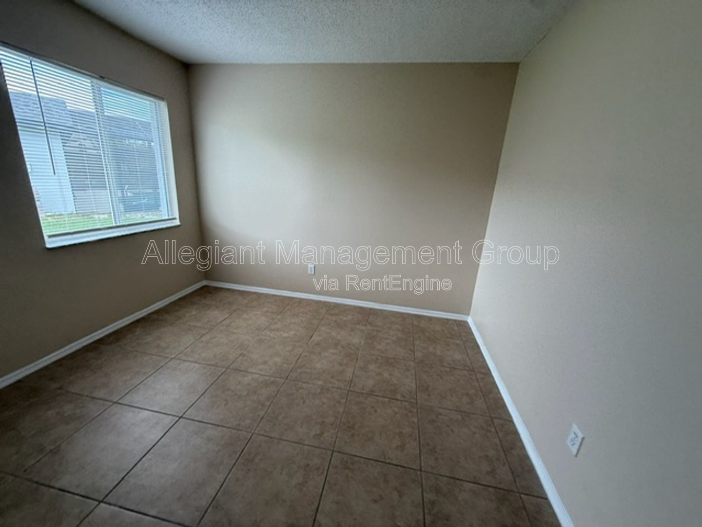 **Move-In-Special** Available Now! 3/2 House in Meadow Woods property image