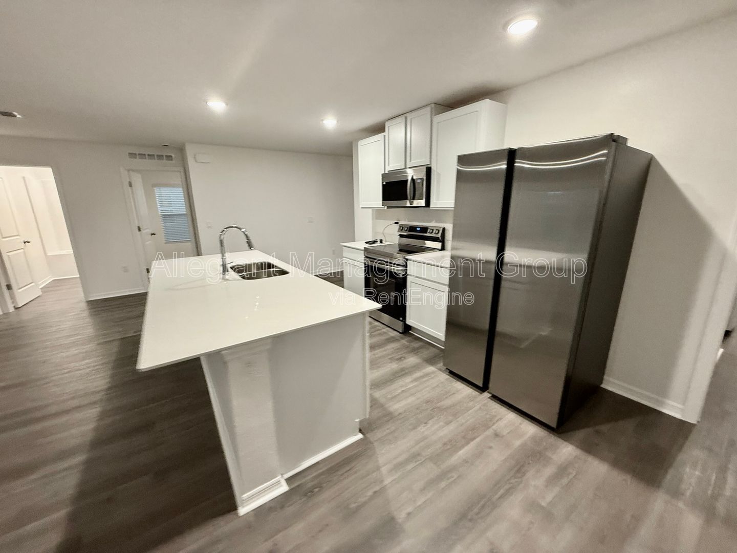 **Move-In-Special** Brand New 4-Bedroom Home in Poinciana – Available Now! property image