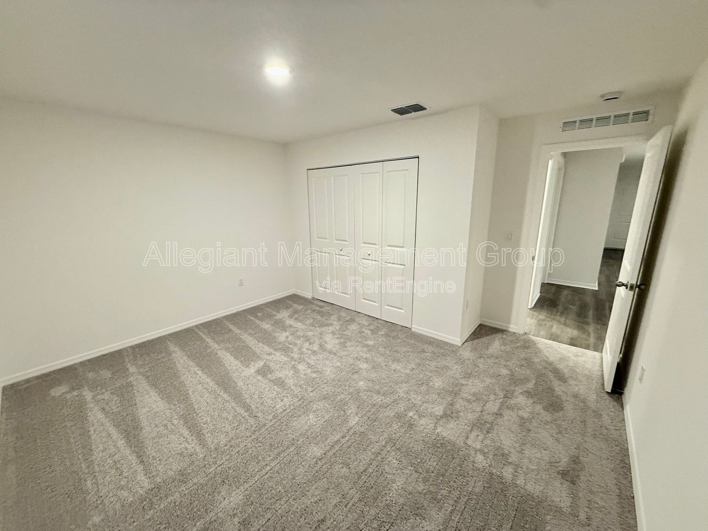 **Move-In-Special** Brand New 4-Bedroom Home in Poinciana – Available Now! property image