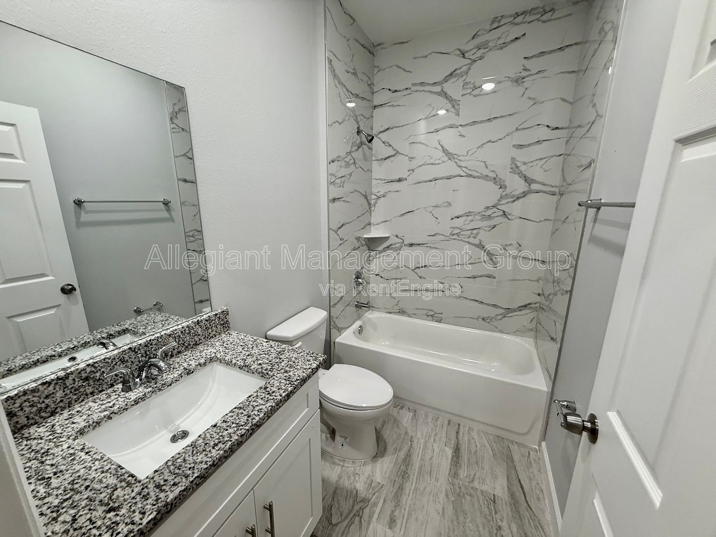 **Move-In-Special** Available Now! Three Bedroom Duplex For Rent in Poinciana! property image