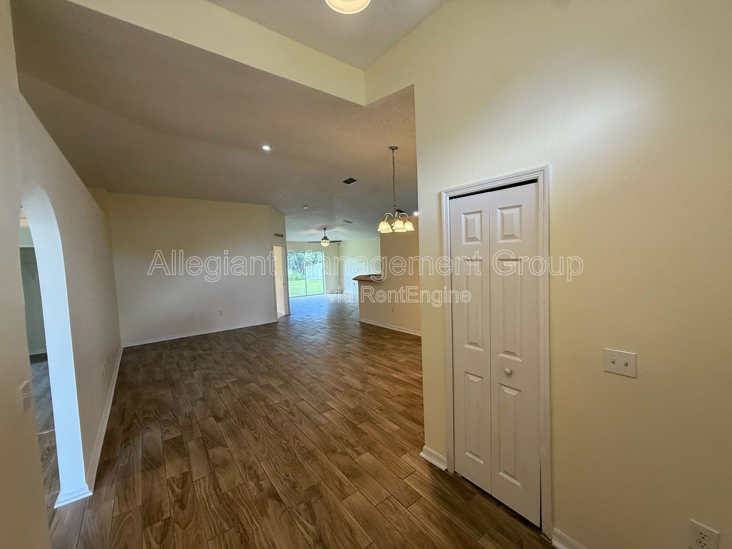 **Move-In-Special** Recently renovated 3-Bedroom, 2-Bathroom Home in Kissimmee property image