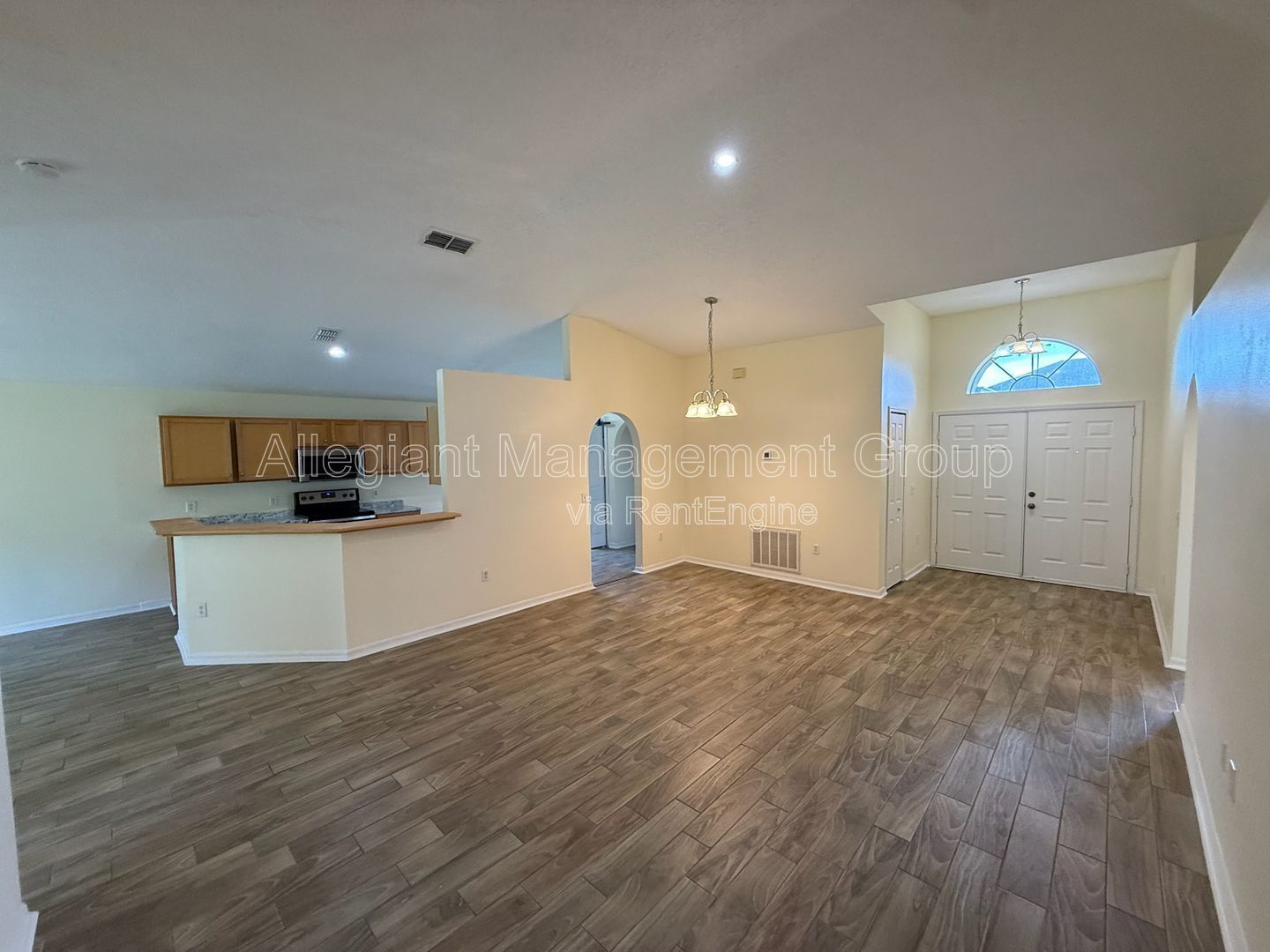 **Move-In-Special** Recently renovated 3-Bedroom, 2-Bathroom Home in Kissimmee property image