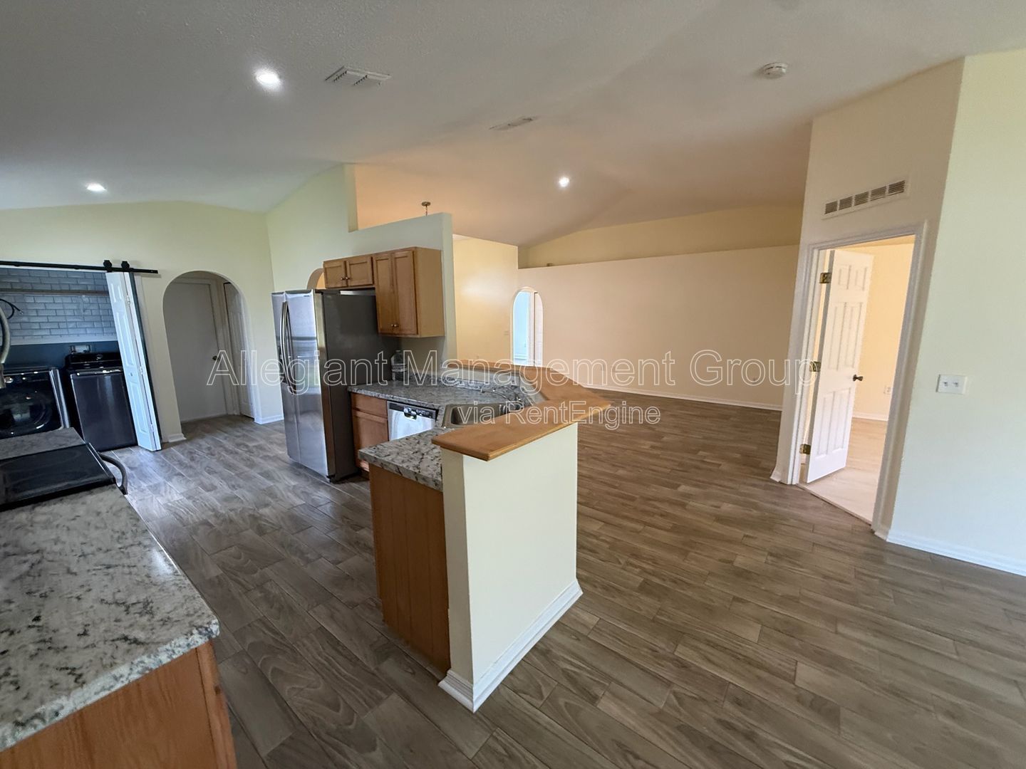 **Move-In-Special** Recently renovated 3-Bedroom, 2-Bathroom Home in Kissimmee property image