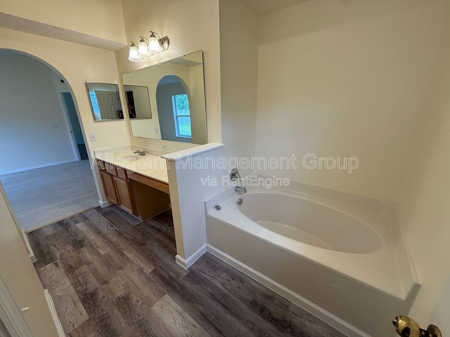 **Move-In-Special** Recently renovated 3-Bedroom, 2-Bathroom Home in Kissimmee property image