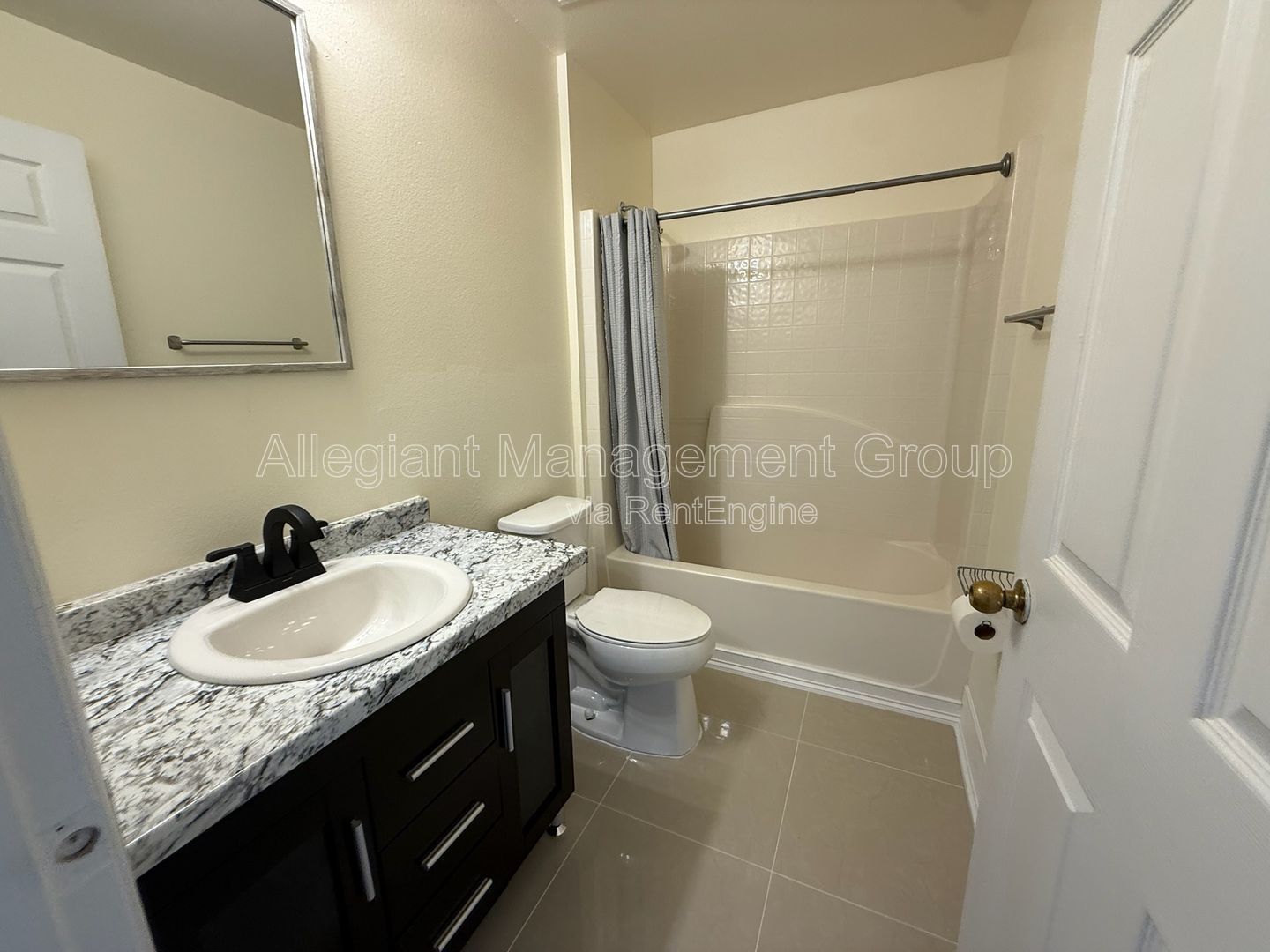 **Move-In-Special** Recently renovated 3-Bedroom, 2-Bathroom Home in Kissimmee property image