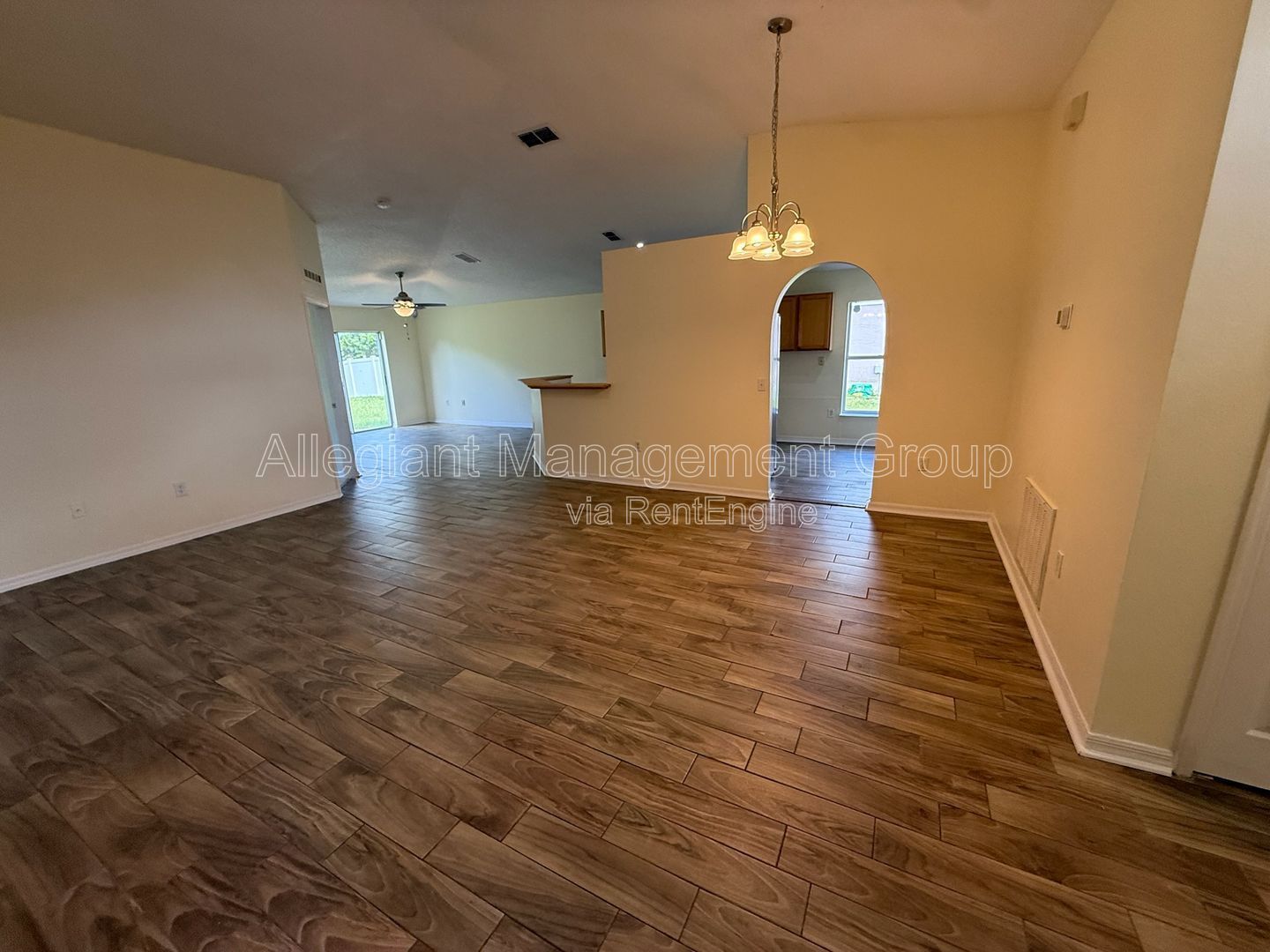 **Move-In-Special** Recently renovated 3-Bedroom, 2-Bathroom Home in Kissimmee property image