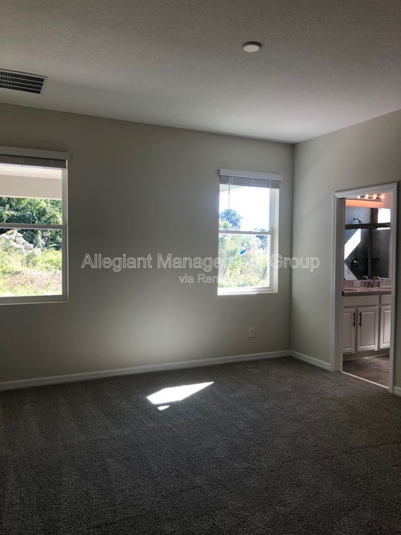 **AVAILABLE NOW** 3 bed/2 bath Home for Rent in Eagle Lake property image