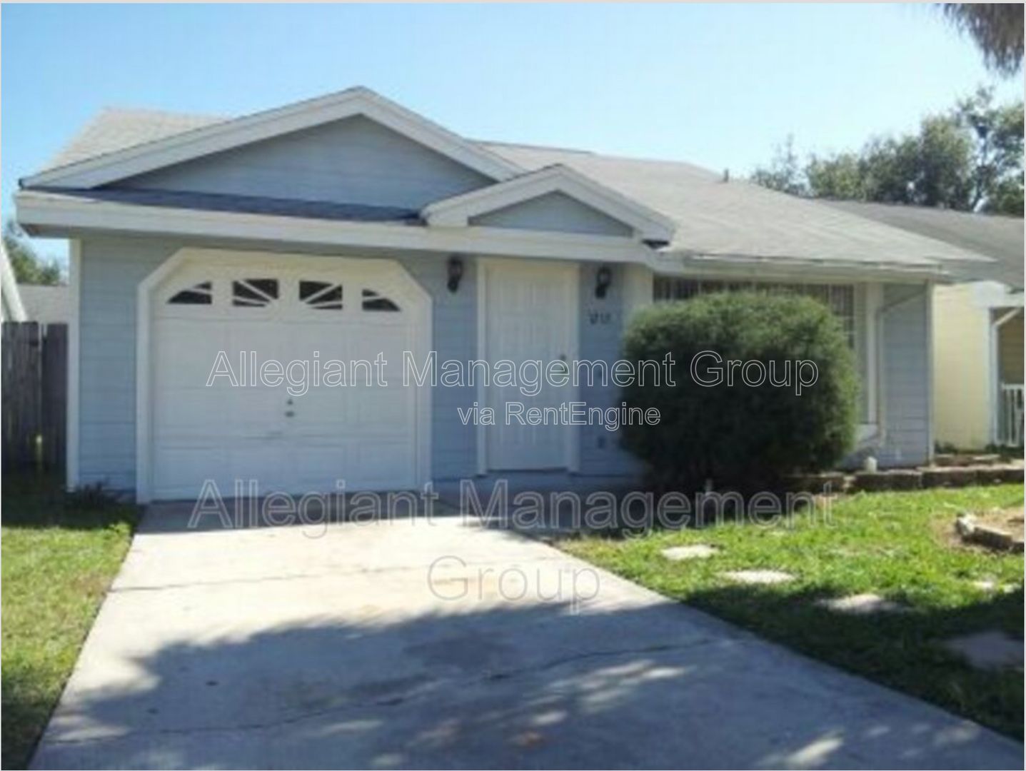 AVAILABLE NOW! 2/2 Single Famly Home W/Converted Garage by Valencia in East Orlando property image