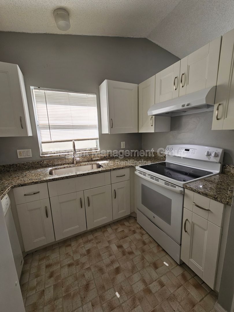 AVAILABLE NOW! 2/2 Single Famly Home W/Converted Garage by Valencia in East Orlando property image