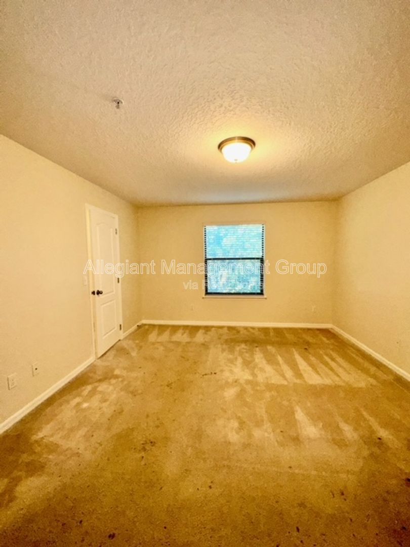 3 Bedroom 2.5 Bath Two Story Townhome For Rent In Ocoee! property image