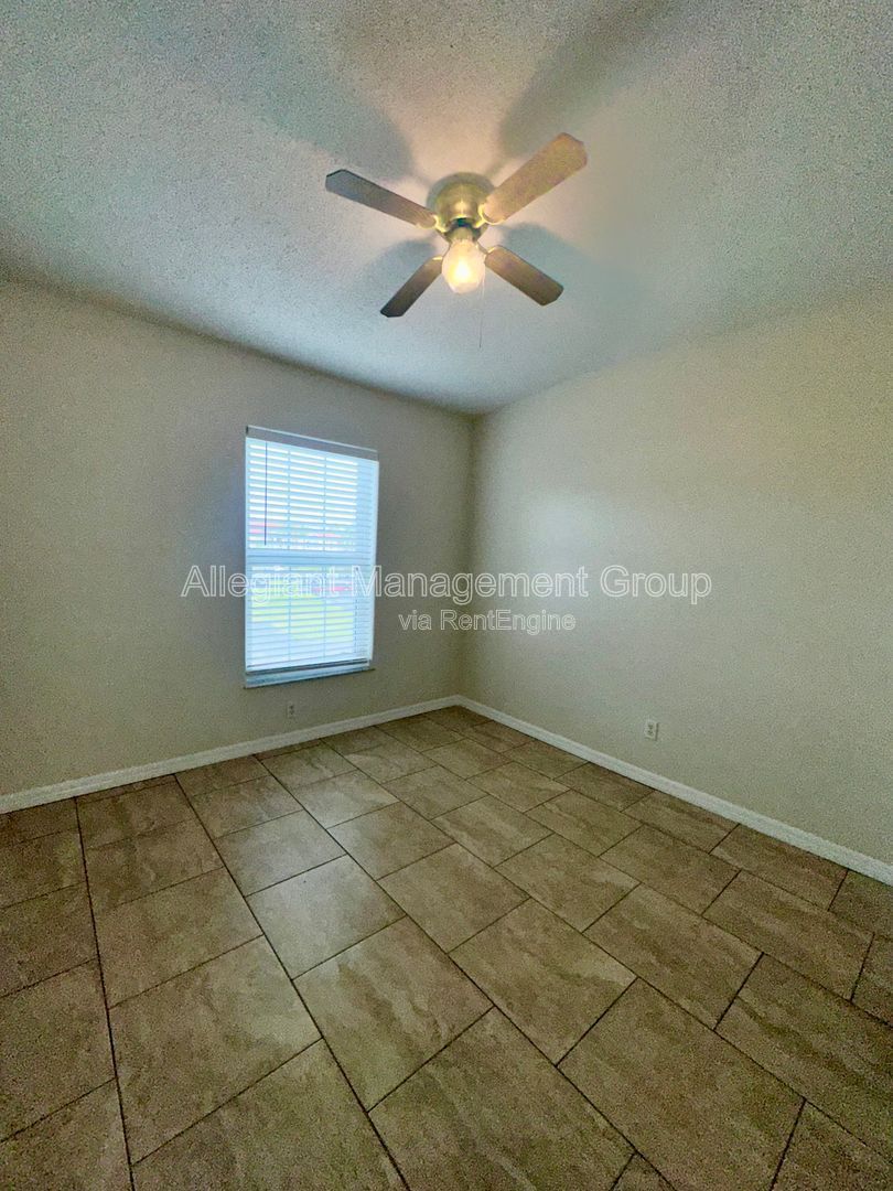 3/2 Condo in the Osprey Cove Subdivision with a view of the pool! property image