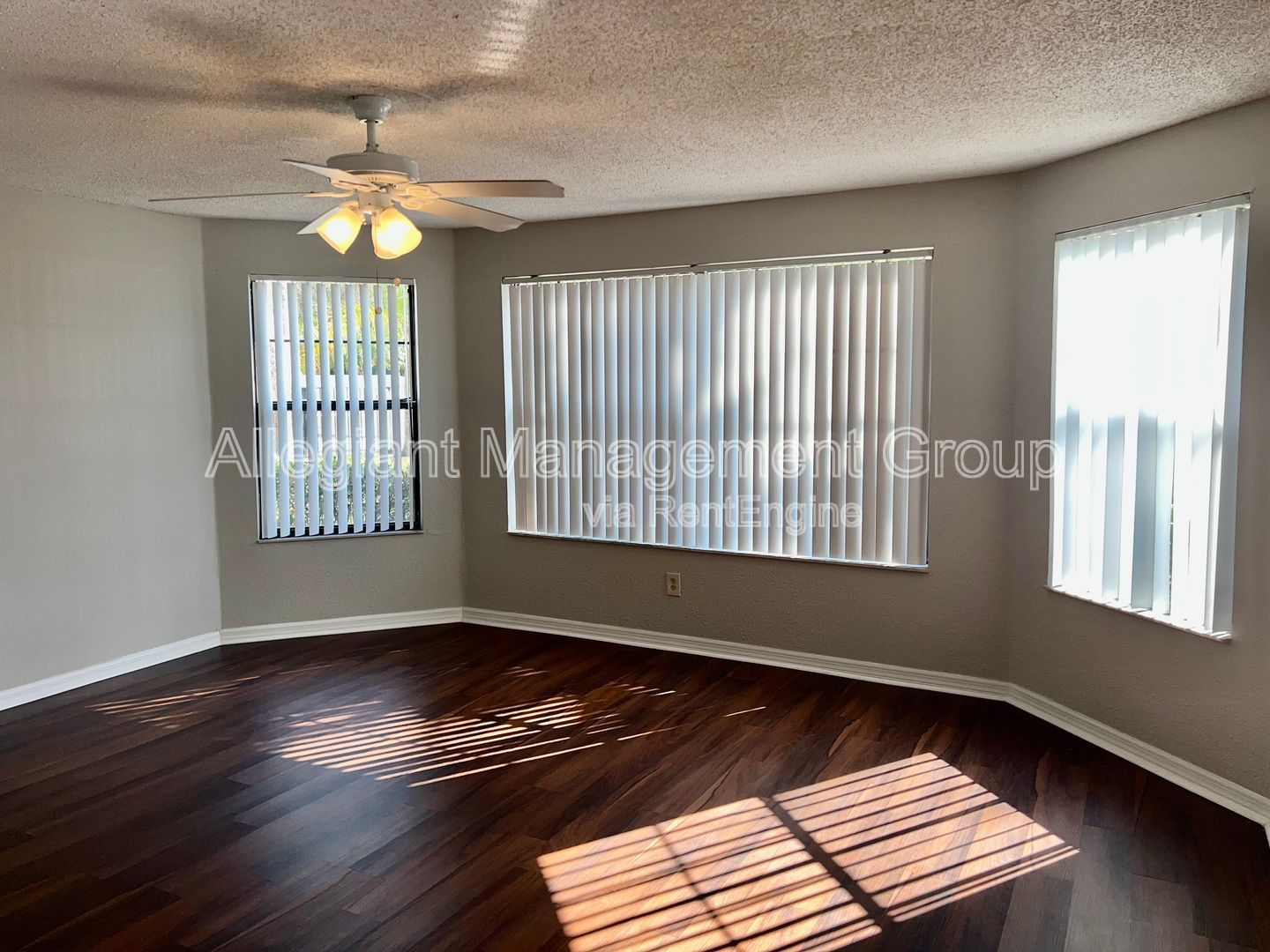 Three Bedroom Two Bathroom Condo For Rent in Kissimmee at Villas at Shadow Bay For Rent! property image