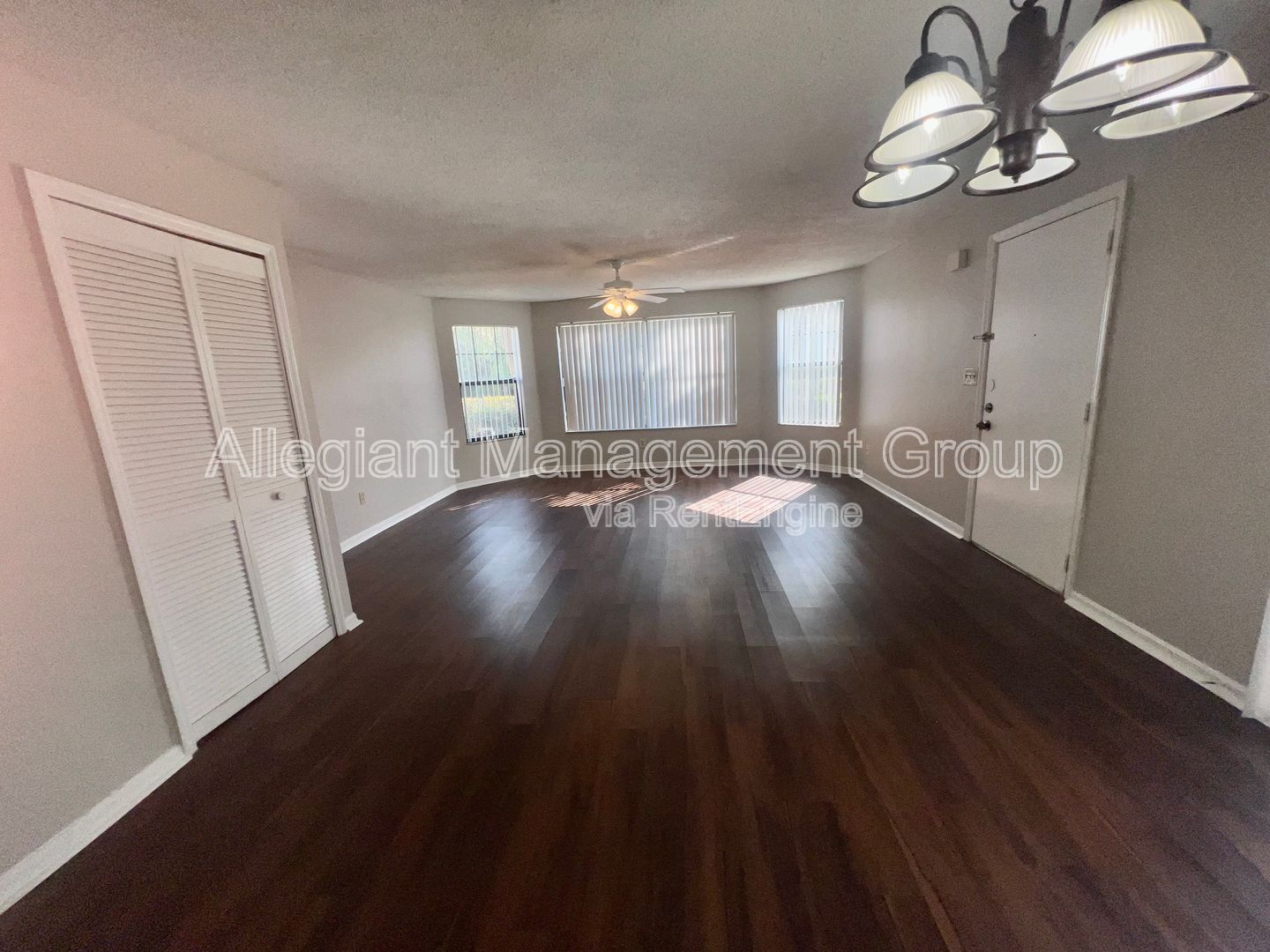 Three Bedroom Two Bathroom Condo For Rent in Kissimmee at Villas at Shadow Bay For Rent! property image