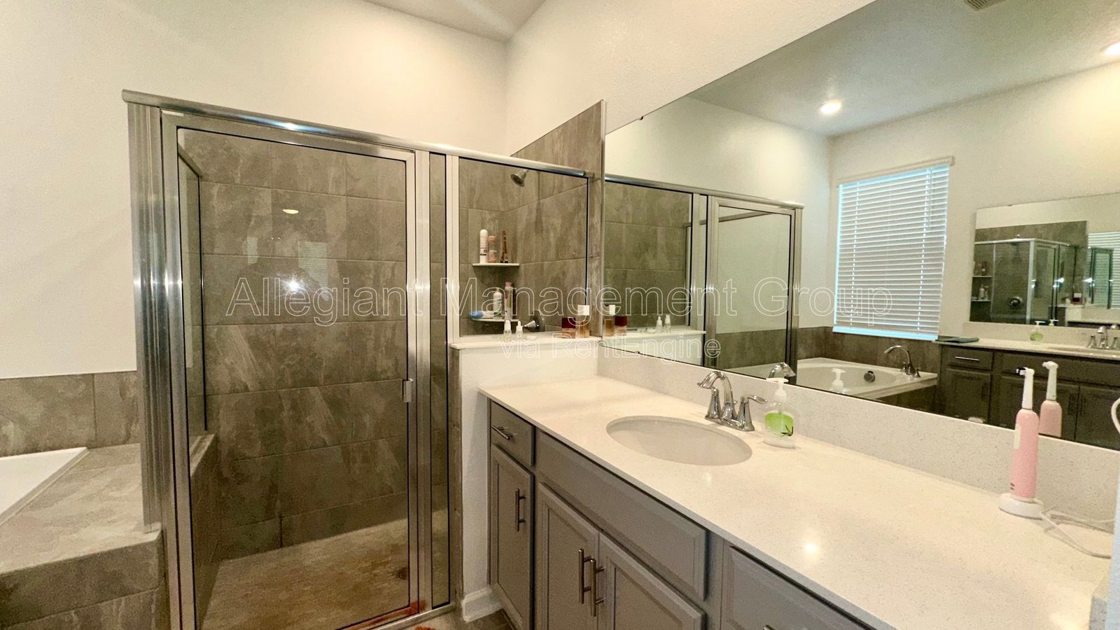 Spacious 4BR/3.5BA in Pine Glen - Lawn Included + Solar Savings property image