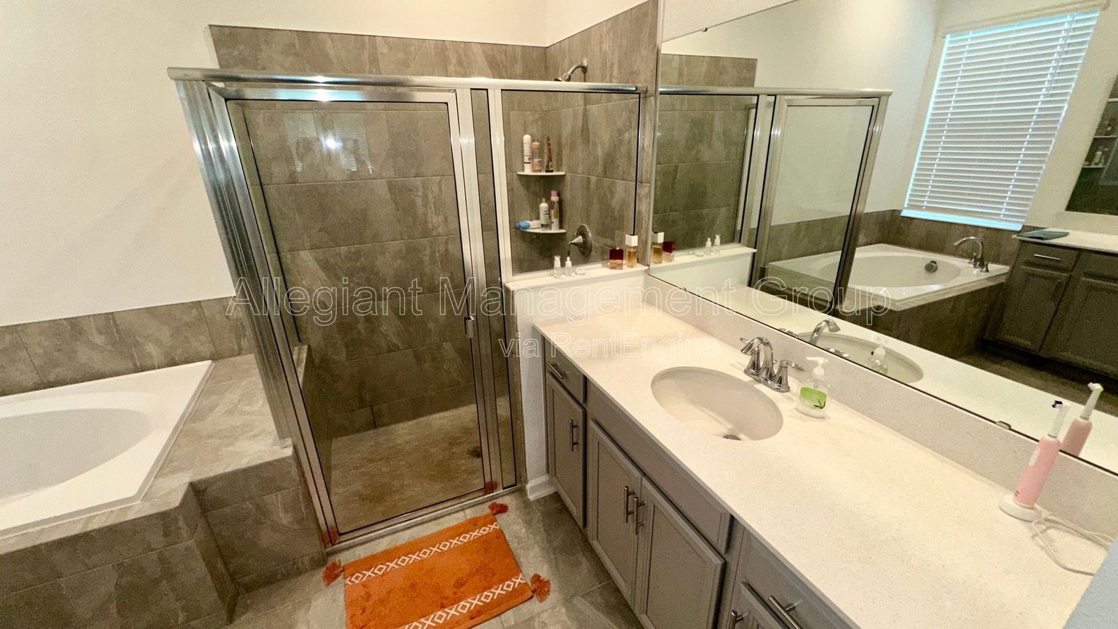 Spacious 4BR/3.5BA in Pine Glen - Lawn Included + Solar Savings property image