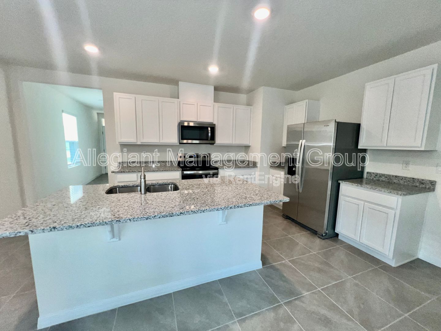 **MOVE IN SPECIAL 3/2 Single Family Home in Harmony West For Rent! property image
