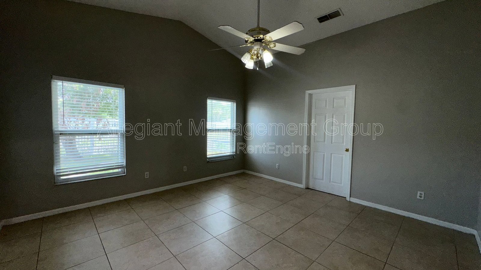 ***Limited-Time Leasing Offer***3/2.5 Home W/Converted Garage for Rent in Stonegate Community property image