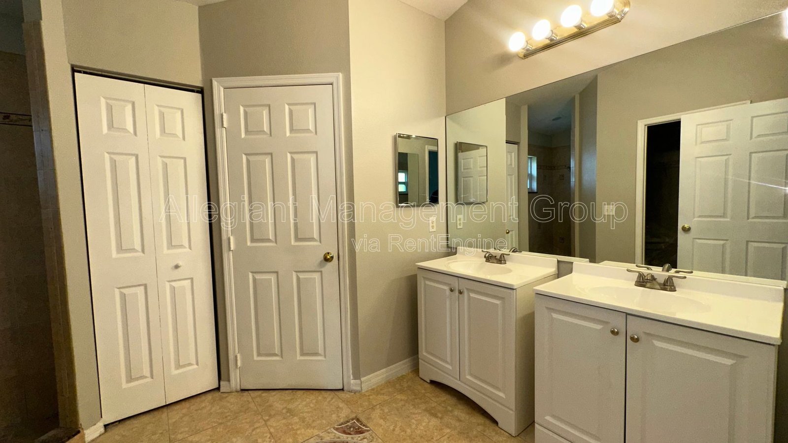 ***Limited-Time Leasing Offer***3/2.5 Home W/Converted Garage for Rent in Stonegate Community property image