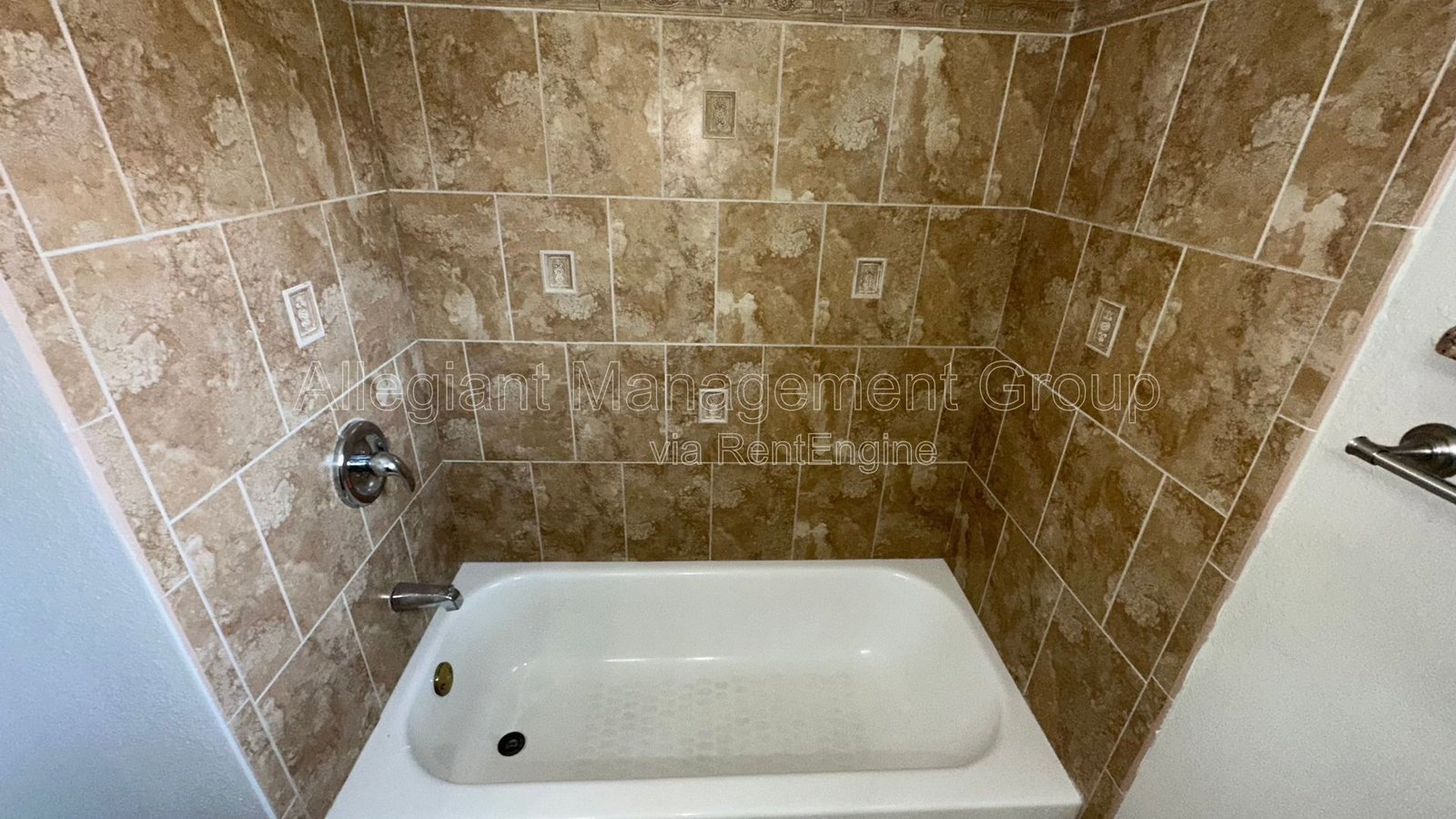 ***Limited-Time Leasing Offer***3/2.5 Home W/Converted Garage for Rent in Stonegate Community property image