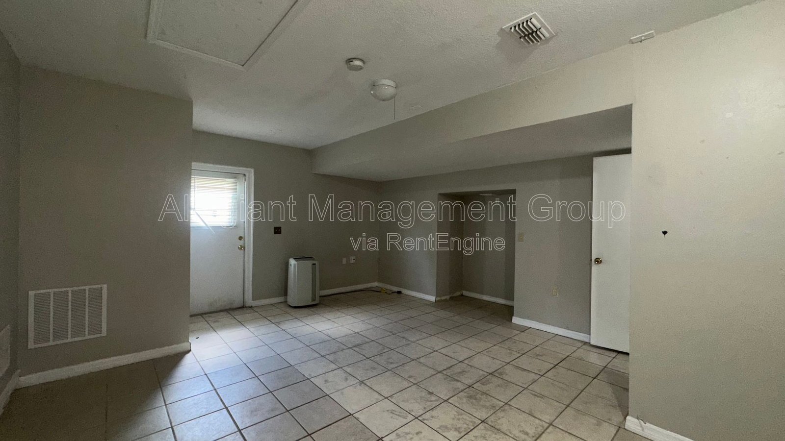 ***Limited-Time Leasing Offer***3/2.5 Home W/Converted Garage for Rent in Stonegate Community property image