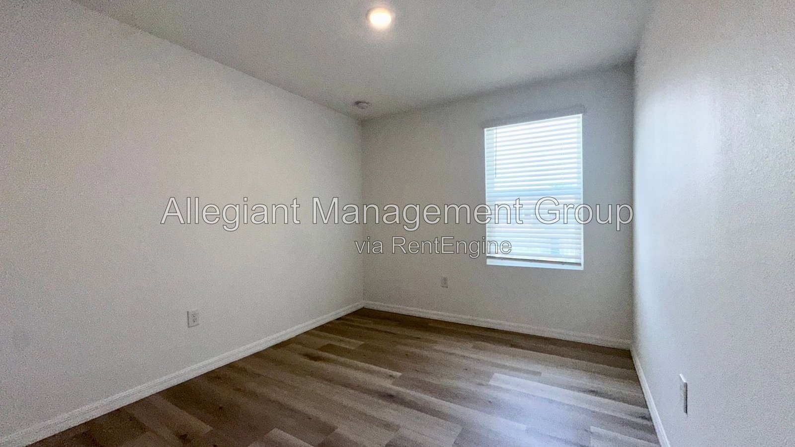 AVAILABLE NOW! 3/2.5 Townhome For Rent in Bellalago! property image