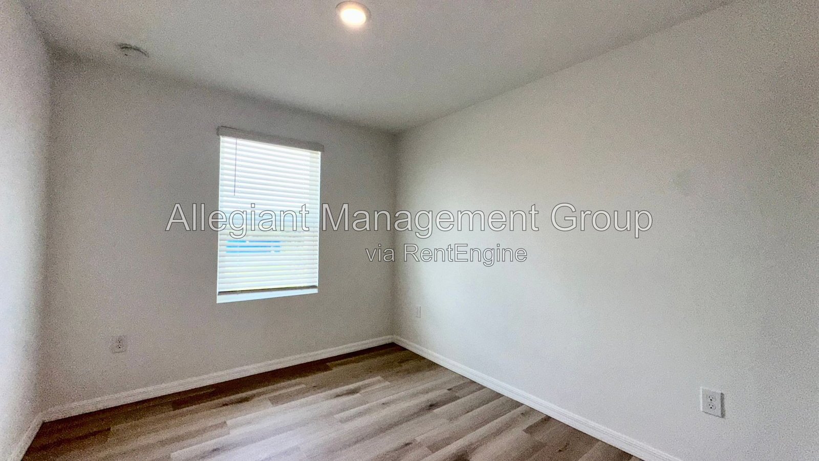 AVAILABLE NOW! 3/2.5 Townhome For Rent in Bellalago! property image