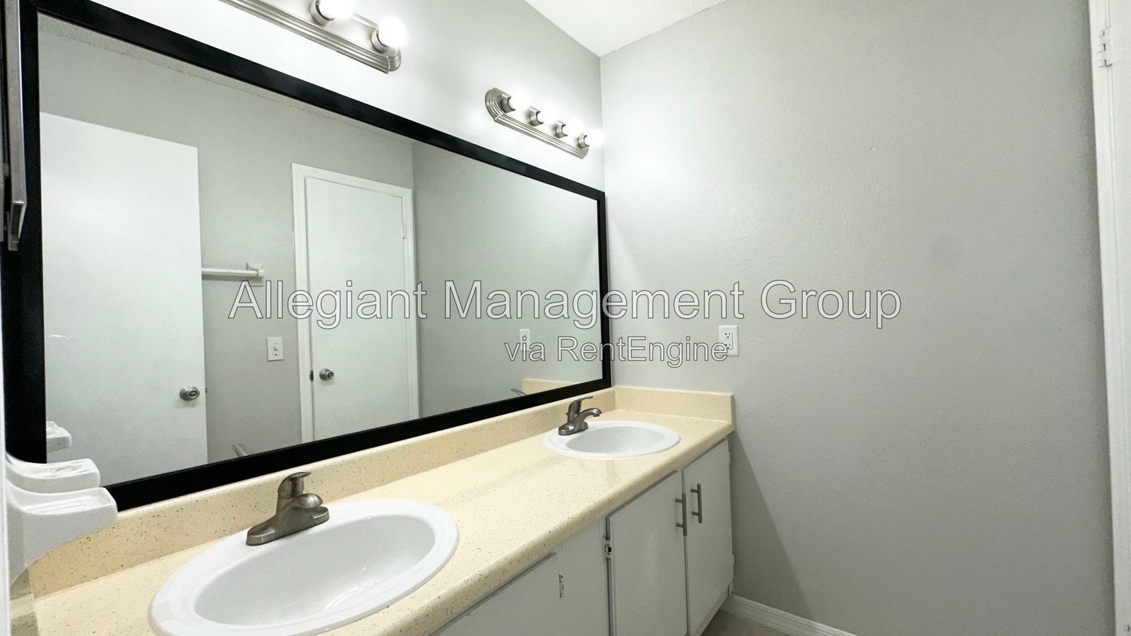 ***Limited-Time Leasing Offer*** 1BR Condo with Community Amenities in Winter Park property image