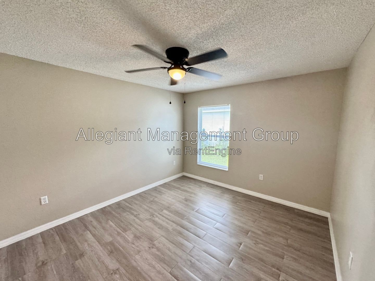 3-Bedroom Poinciana Home with Multiple Living Areas. property image