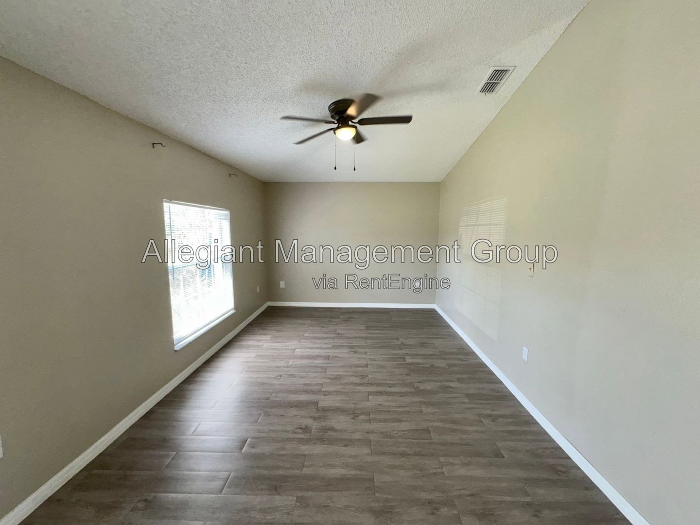 3-Bedroom Poinciana Home with Multiple Living Areas. property image