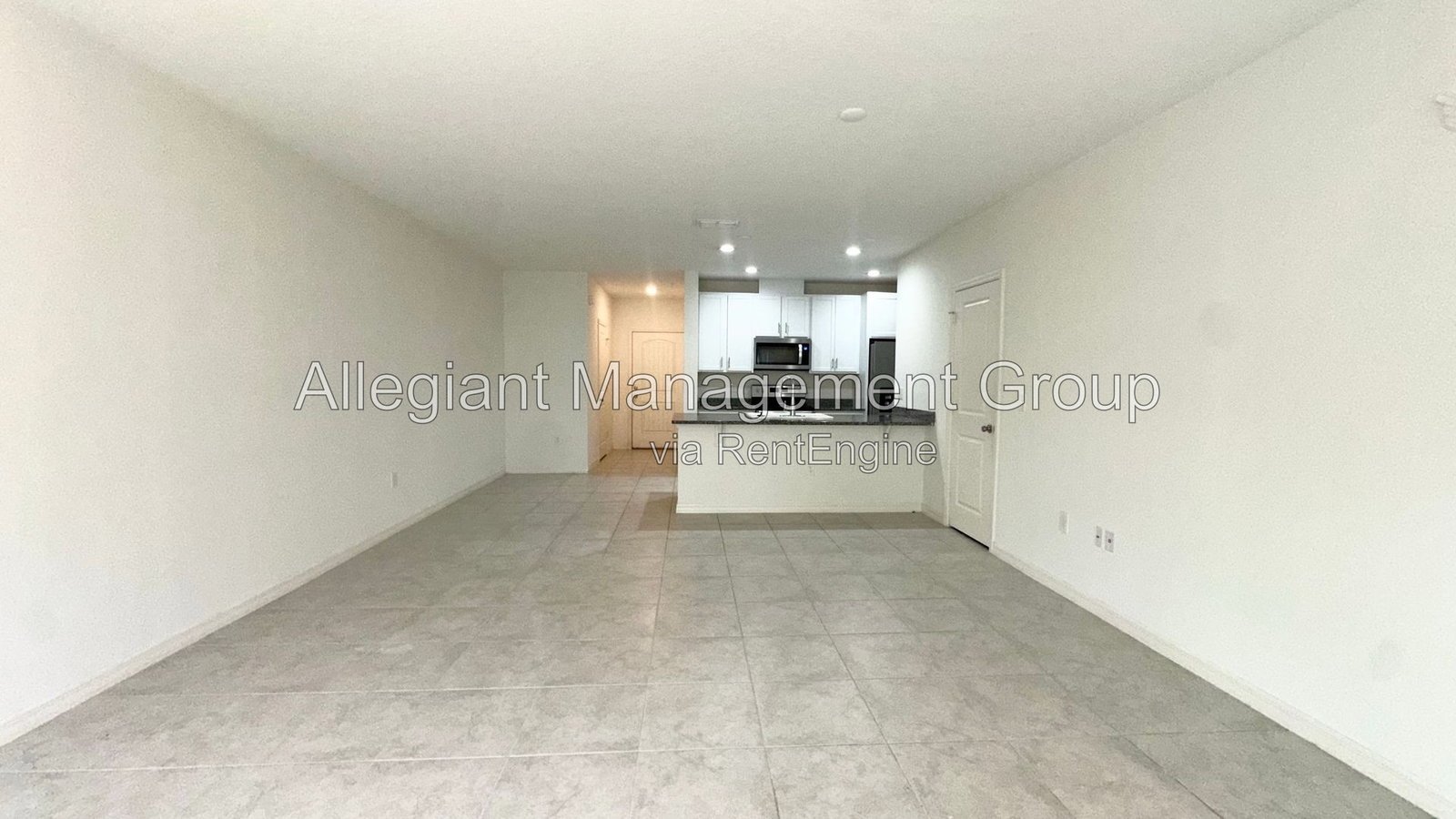 Sanford Townhome with Community Pool, 3 Bedrooms. property image
