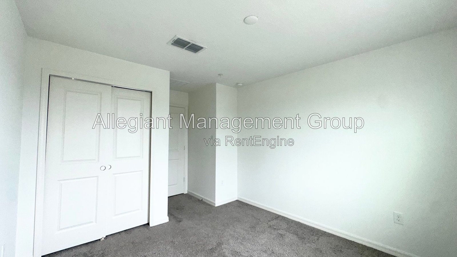 Sanford Townhome with Community Pool, 3 Bedrooms. property image