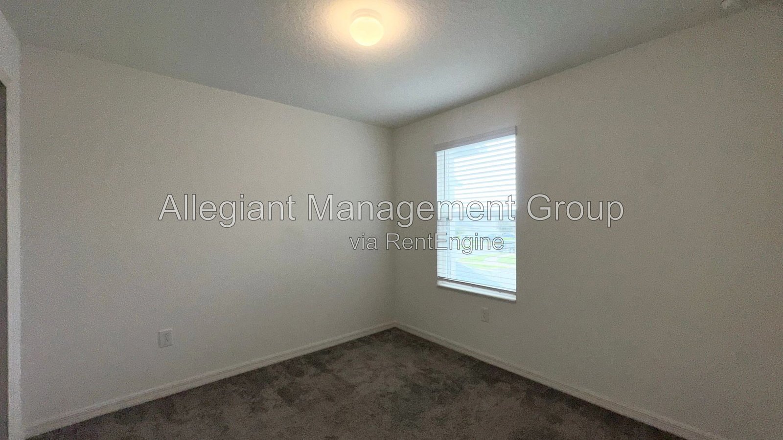 Sanford Townhome with Community Pool, 3 Bedrooms. property image