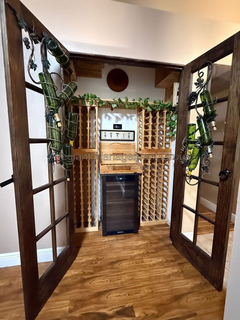 Orlando Home with 2-Car Garage & Spacious Driveway. property image