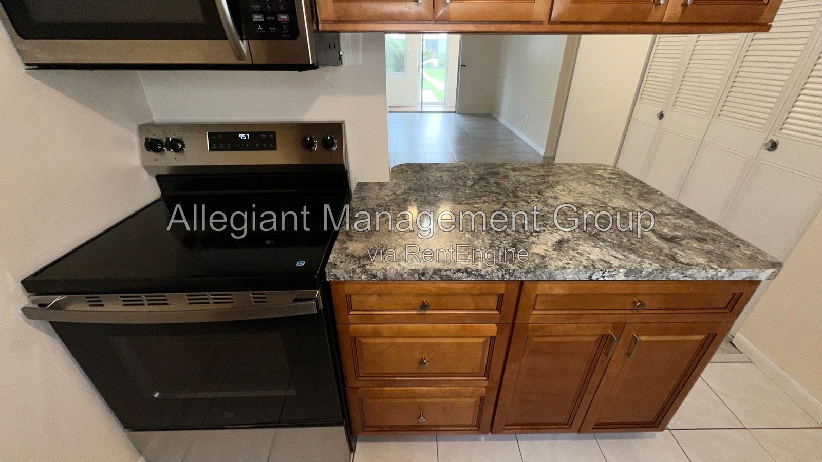 2-Bedroom Condo in Heather Hall, Available Now! property image