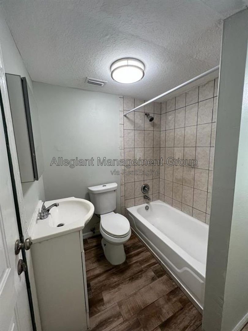 Downtown Kissimmee 1-Bedroom with Bonus Loft! property image