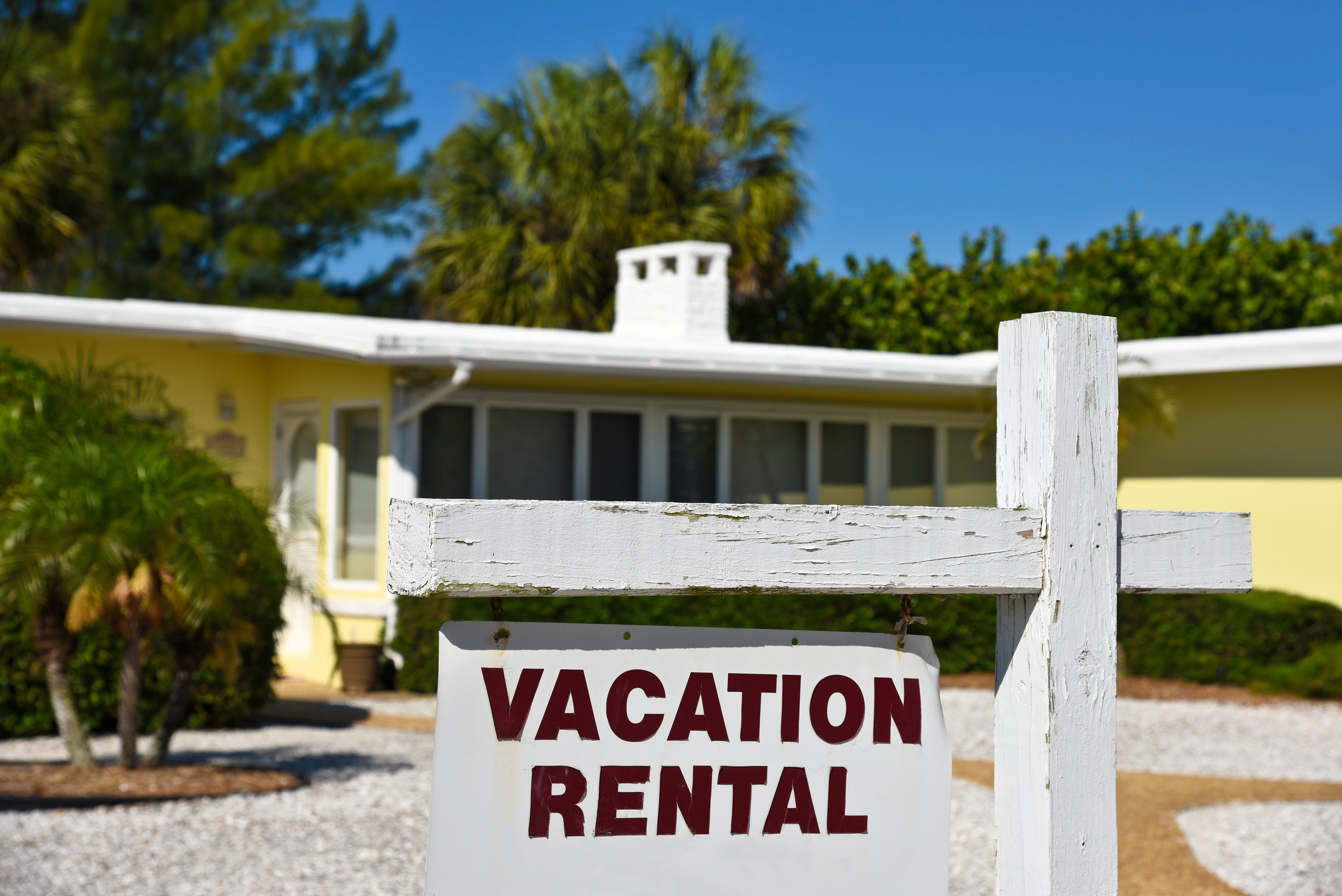 Vacation vs. Long-Term Rentals in Florida